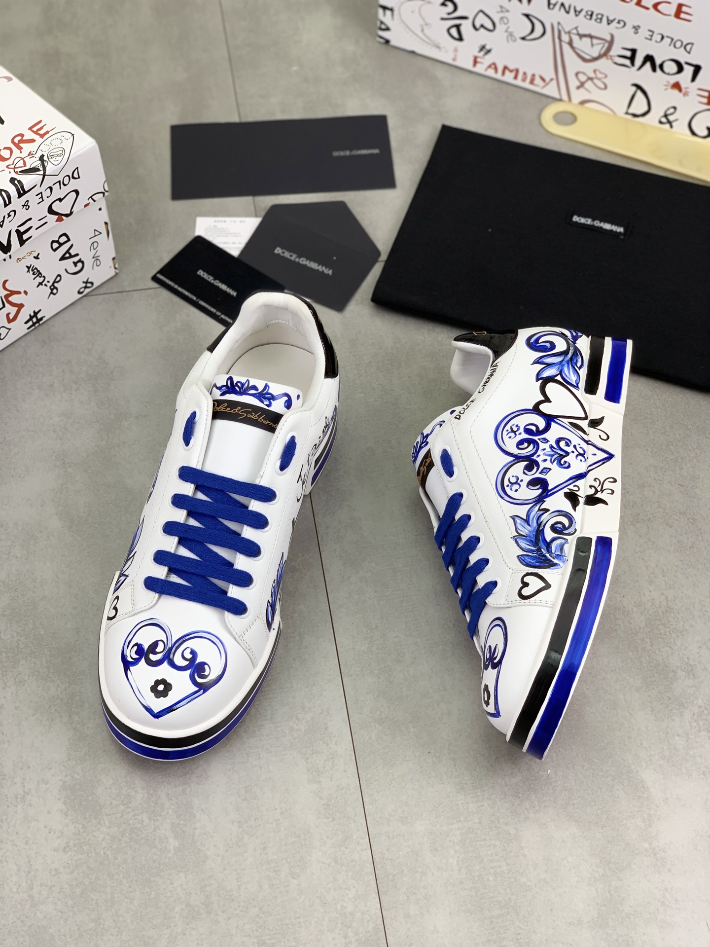 olce & Gabbana shoe